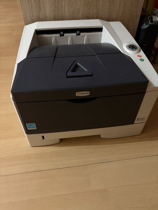 Принтер Kyocera FS-1300D