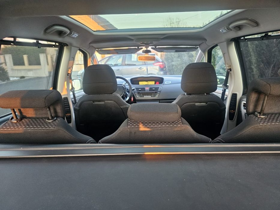 Citroen  C4 Grande Picasso. An fab 2011