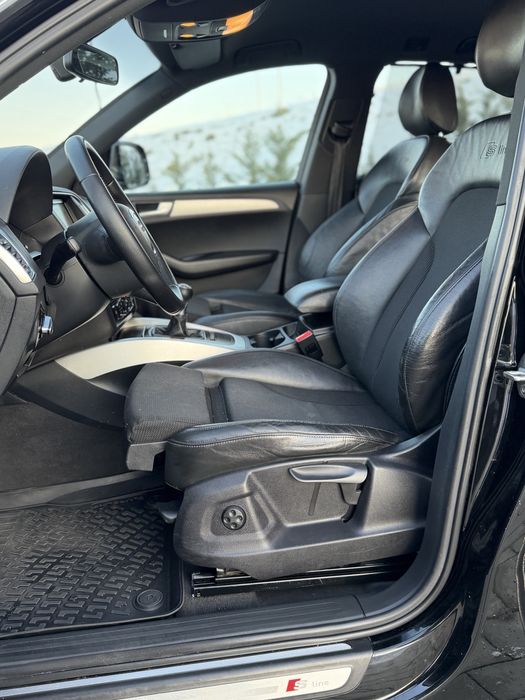 Audi Q5 S-line , 2.0 TDI 170 Cp , Quatrro , 2011 Euro 5 , Tzol Valabil