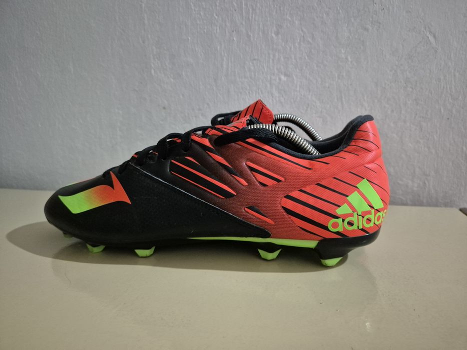 Футболни бутонки adidas messi