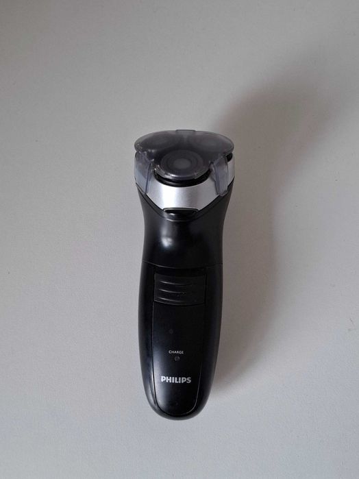 Электробритва Phillips