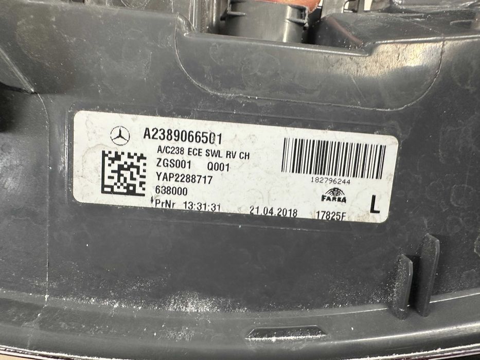 Задна светлина ляв стоп стопове Mercedes E coupe W238 Мерцедес E купе