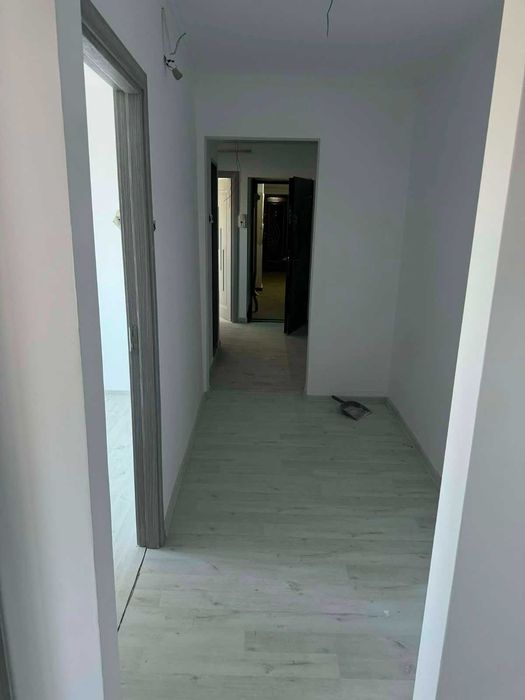 De vânzare apartament cu 3 camere