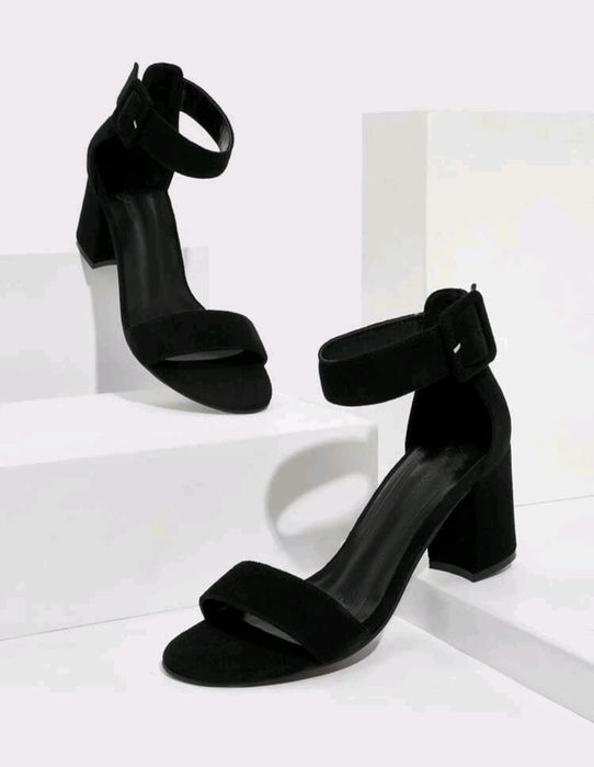 sandale negre din catifea