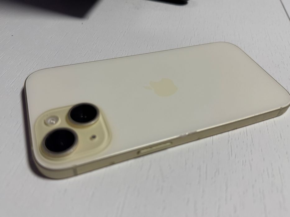 iPhone 15 128gb