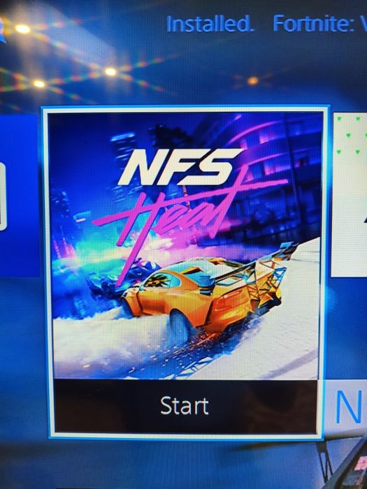 Ps4 pro +14 игри +волан и акаунт.