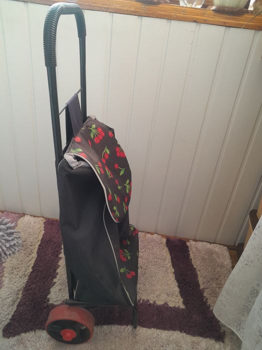 Продам Хозяйствунную Сумку