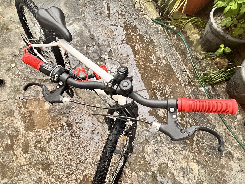 Vand bicicleta b’twin