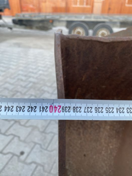 Cupa  tip crocodil pentru Jcb 3CX