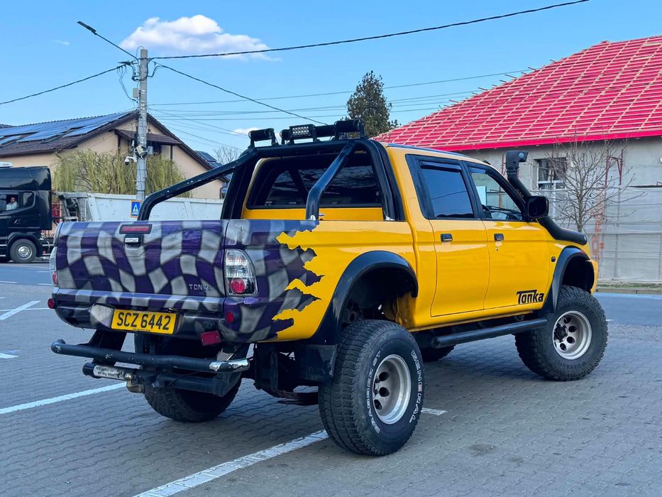 Vand Mitsubishi L200 MONSTER TRUCK An 2003  Full Kit de înălțare pentru off road