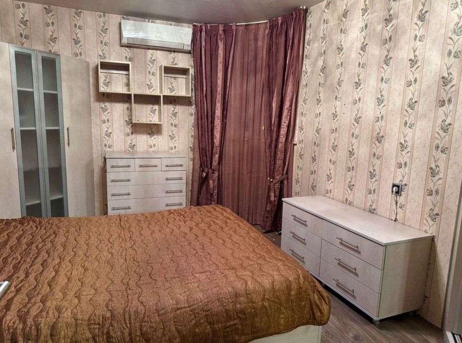 Дава се под наем Тристаен апартамент в София, Люлин 9 - 95 кв.м за 648.21 € - Снимка #5