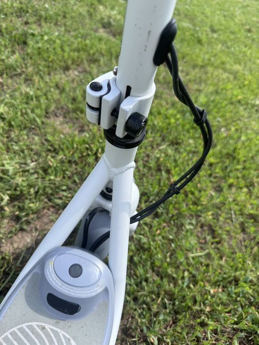 Trotineta Electrica Copii Ninebot eKickScooter ZING C8 (6-12 ani)