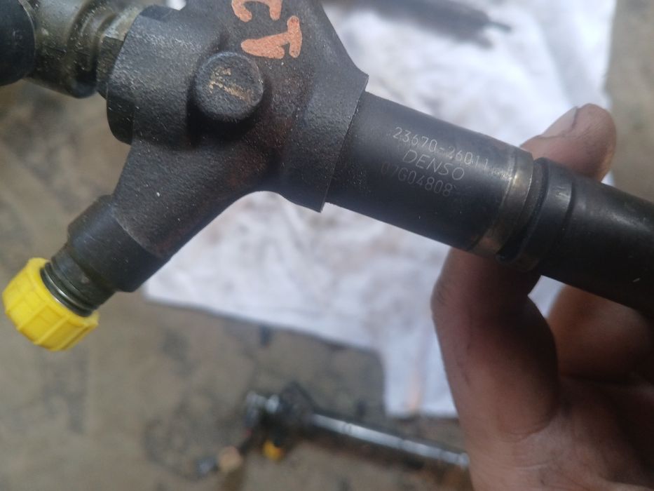 Оригинални Дюзи за Тойота, Рав4 ,Лексус 2.2 Д-Кат 177кс