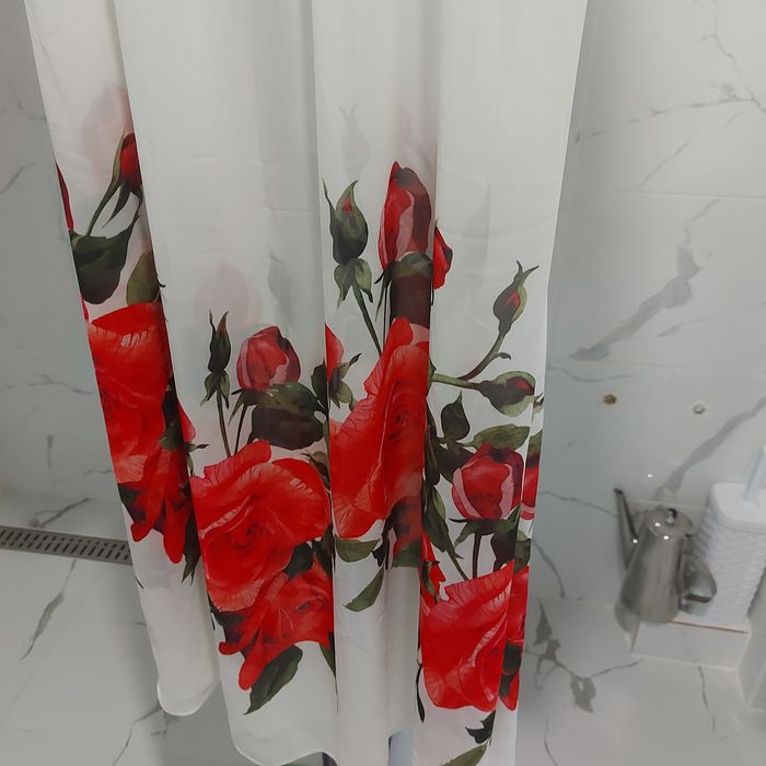 Продам платья б/у