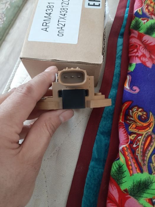 Реле генератора.