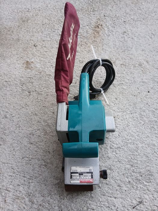 Лентов шлайф Makita 850вата
