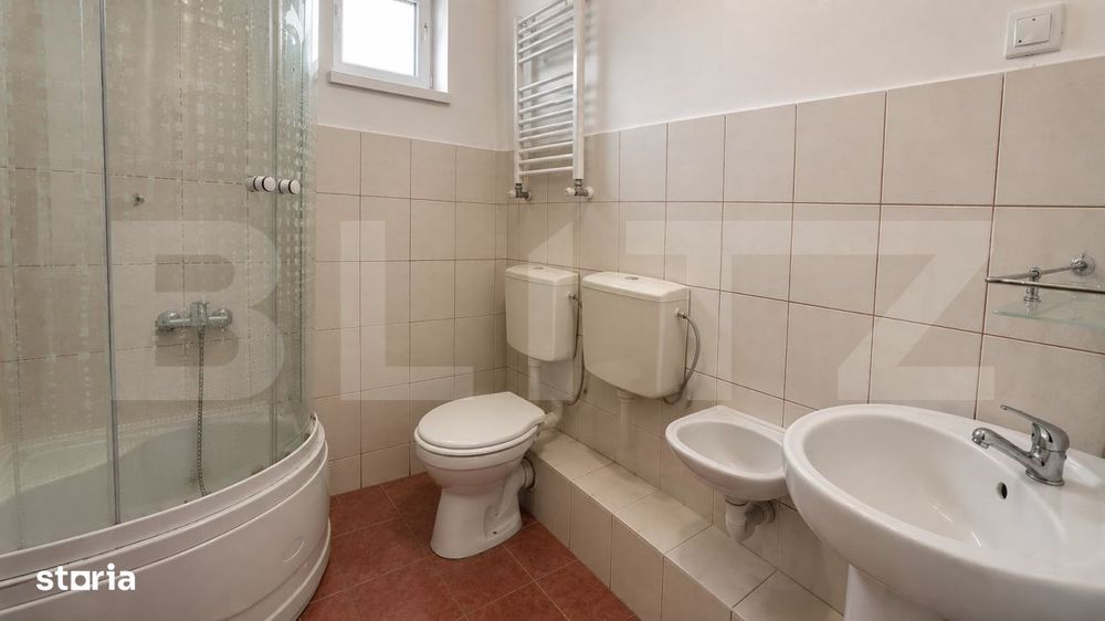 Casa 6 camere, 200mp, zona Olimpia-Stadion