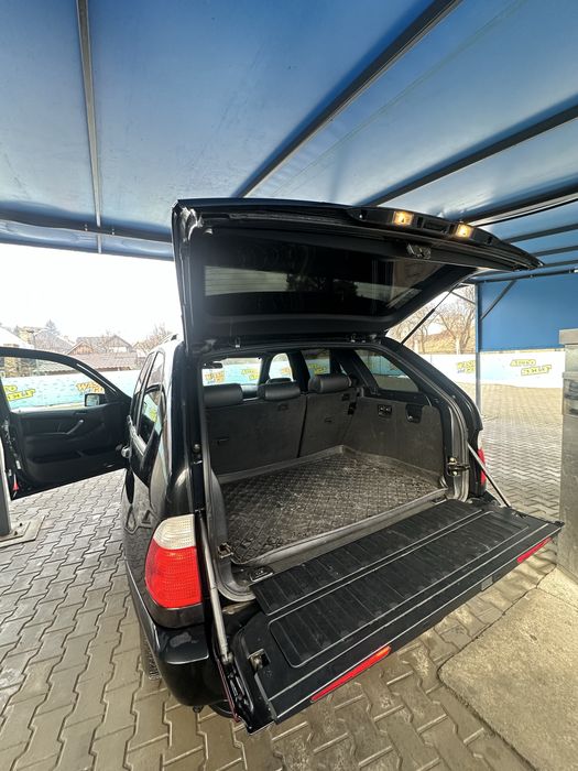 Vand BMW X5 E53 2006