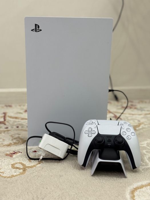 Продаю Playstation 5