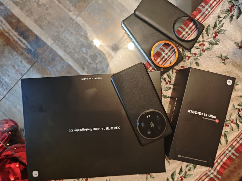 Xiaomi 14 ULTRA și kit PHOTOGRAPHY
