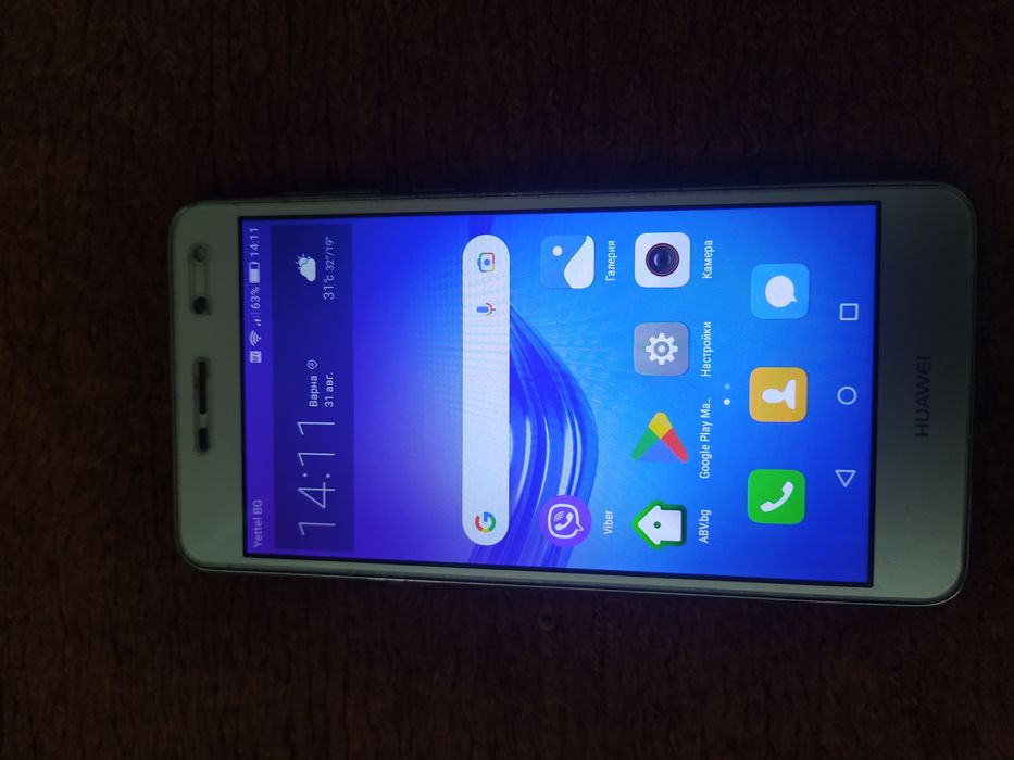 Huawei. Мобилен Телефон