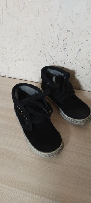 Ботинки на мальчика