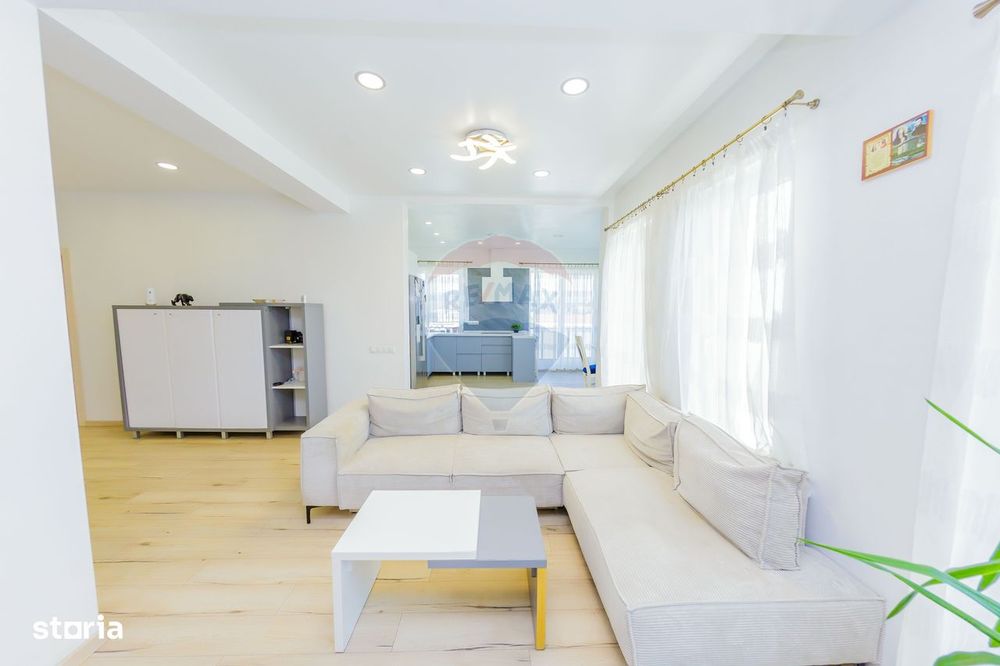 Penthouse exclusivist 186 M2C de vânzare în zona Centrală BAIA MARE