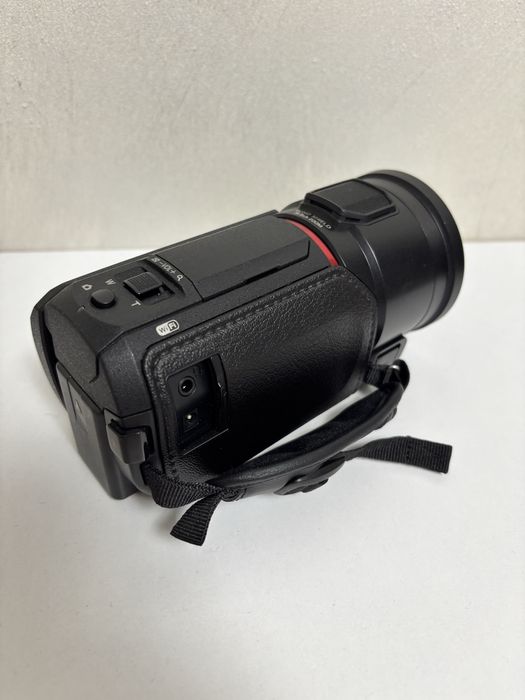 Camera video 4K - Panasonic HC-VX1 - 32x Zoom