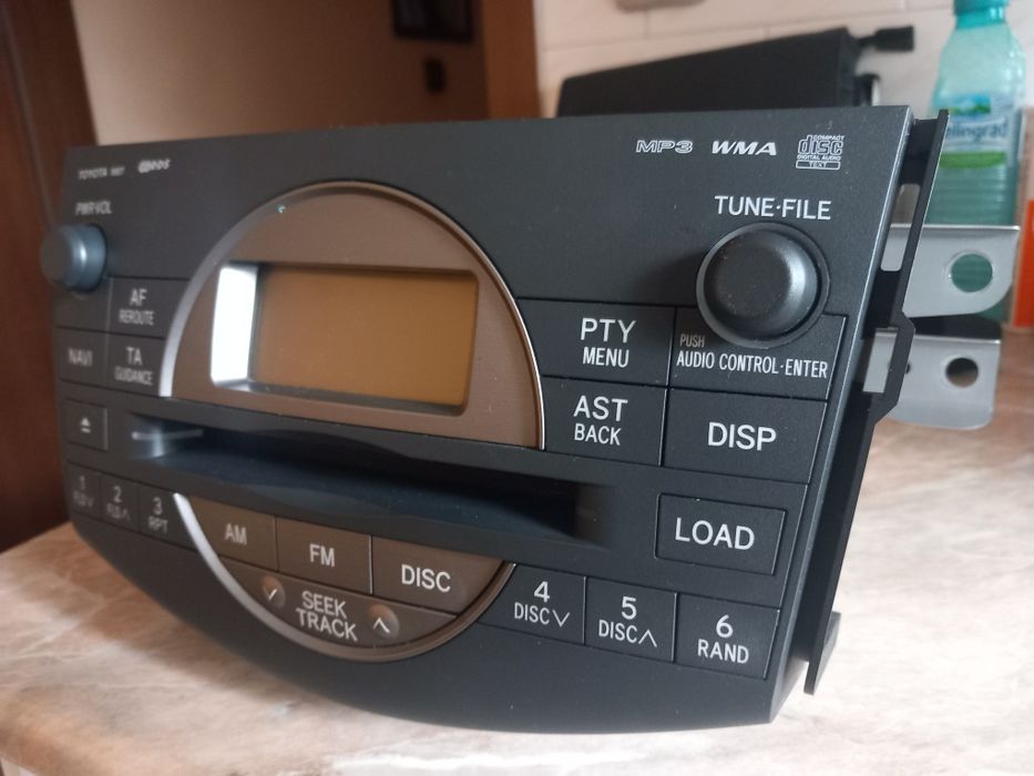 Радио с навигация за Тойота RAF 4