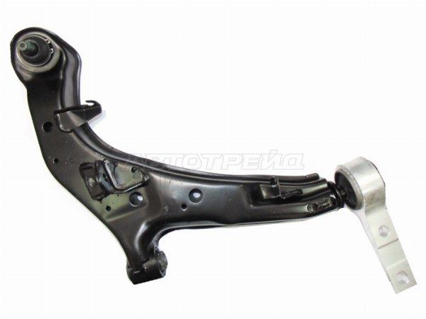 Рычаг подвески Nissan Primera