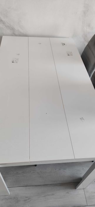 Трапезна маса,чисто нова