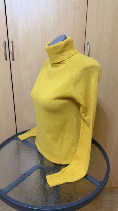 Пуловер поло Massimo Dutti Размер XS/S.