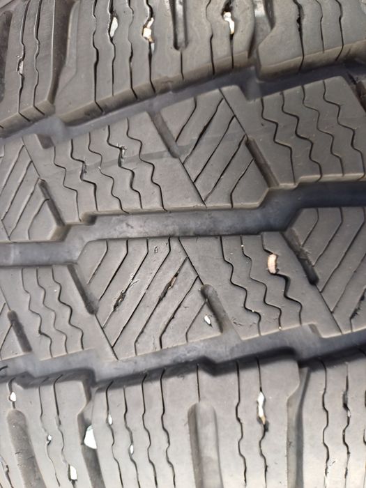 Гуми 215/65/16С Мишелин