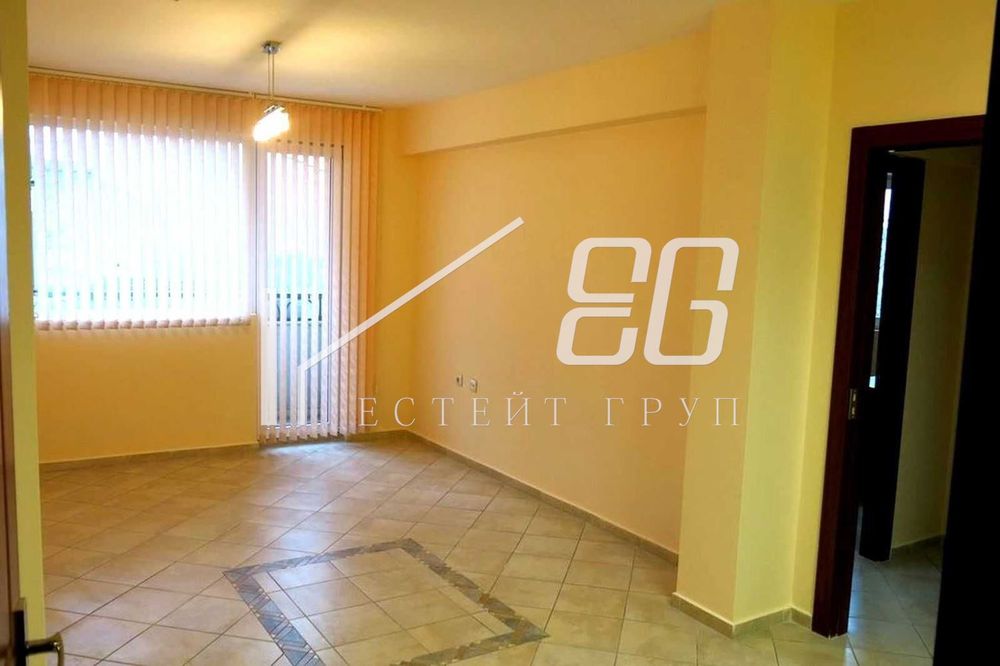 Дава се под наем Офис в Варна, Бизнес хотел - 70 кв.м за 558.45 € - Снимка #3