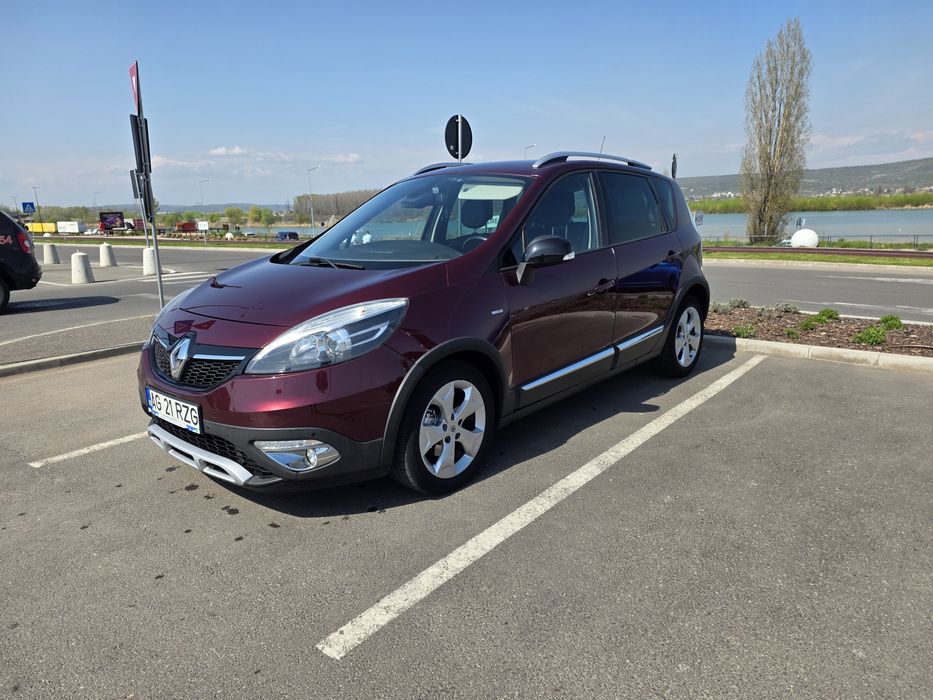 Renault Scenic 1.6 DCI 131 CP XMOD Bose