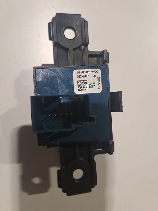 бутон за ръчна спирачка peugeot 308 2018