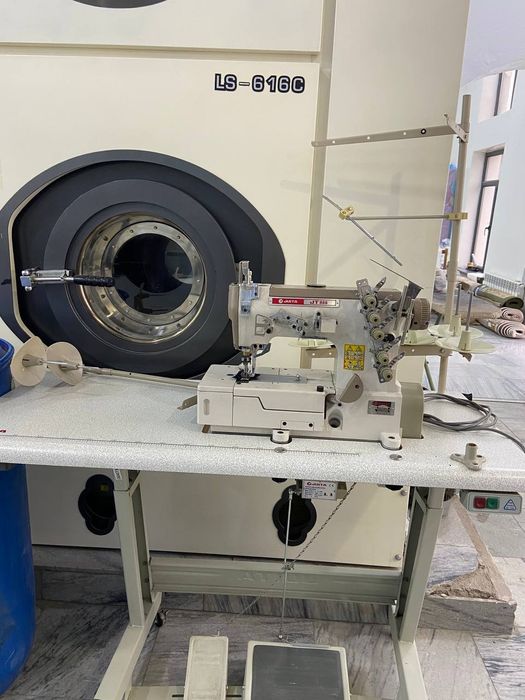 Продаётся Швейная машинка б/у