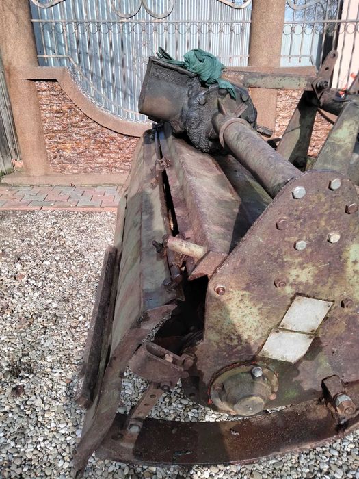 Tractor 445 plus freza