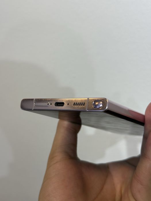 Продам Samsung galaxy s23ultra 256gb