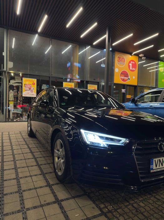 Audi A4 B9 Avant S-Tronic / Virtual Cockpit / Full LED Dinamic/ Istoric Proprietar