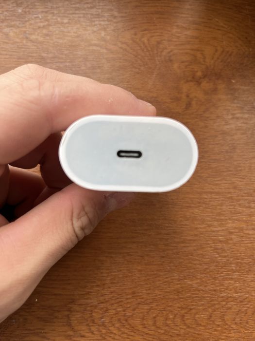 айфон  адаптер.