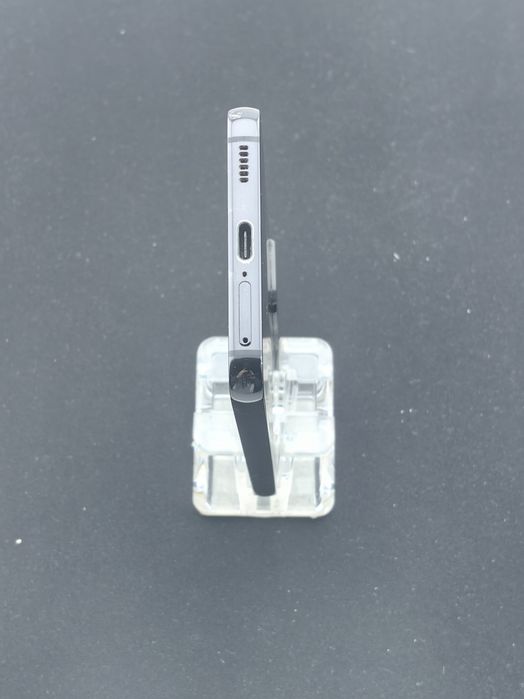 Samsung Galaxy S22 5G  128 GB ID-cqv808