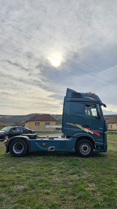 De vănzare Mercedes-Benz Actros