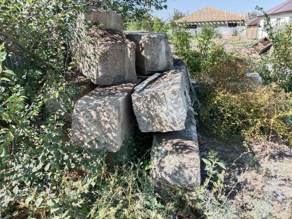 Бетонные блоки можно использовать как