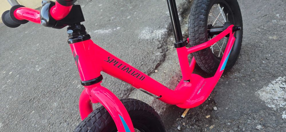 Bicicleta copii 2–4 ani fara pedale Specialized Hotwalk ca noua 12"