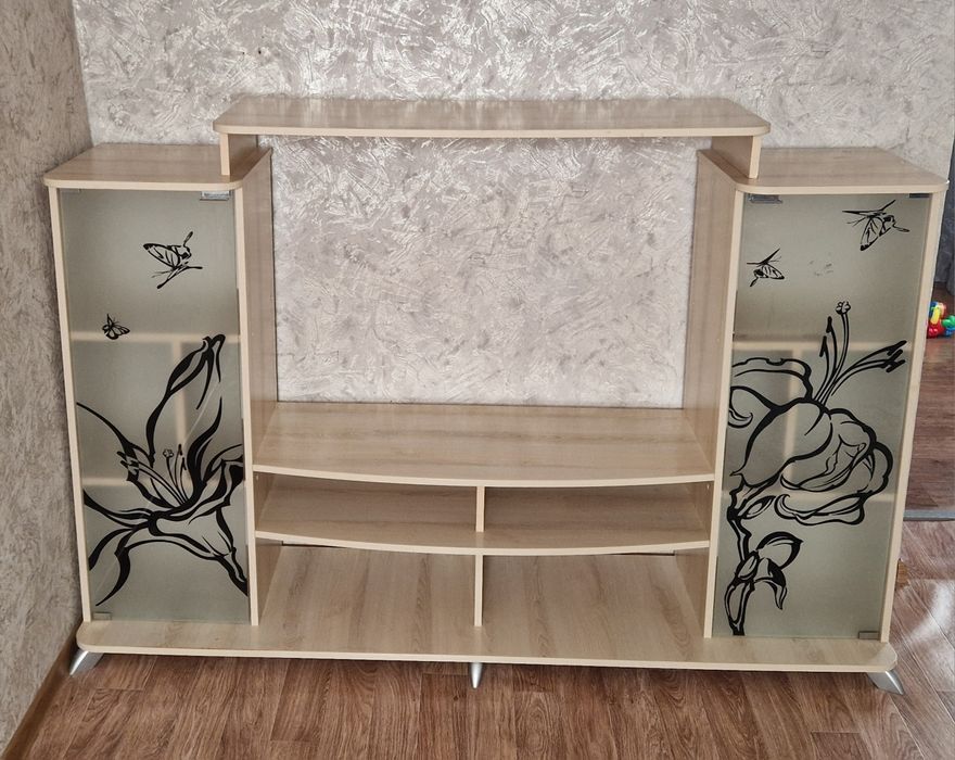 Тумба для телевизора