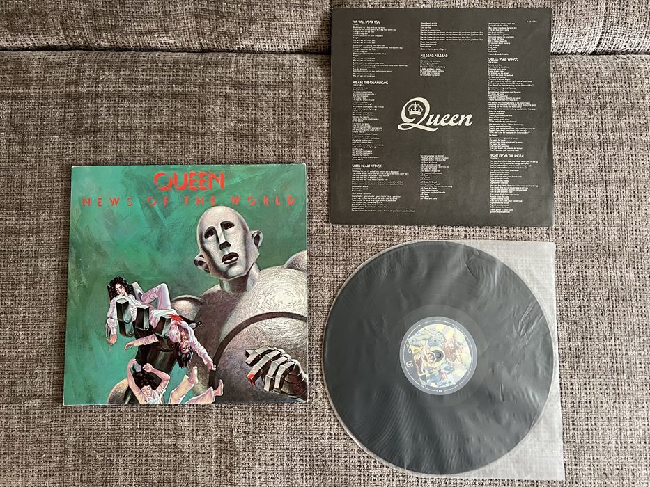 Vand discuri de vinil prese audiofile japoneze