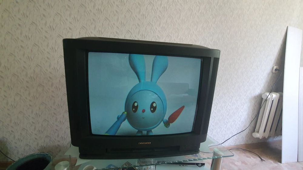 Комплект Телевизор Daewoo 25 inch+DVD/CD караоке