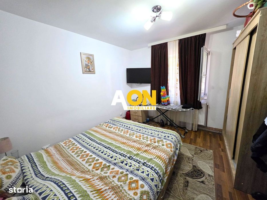 Apartament cu 3 camere, parter, boxă, acces curte, Cetate, zona Closca