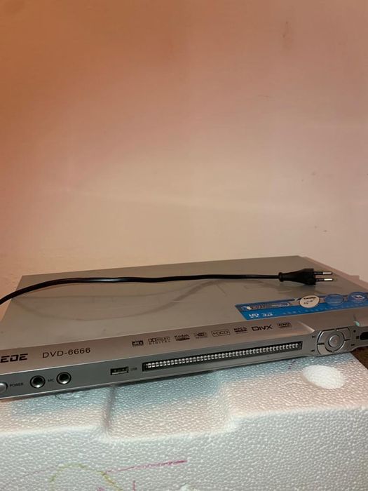 DVD-6666 EOE плеер